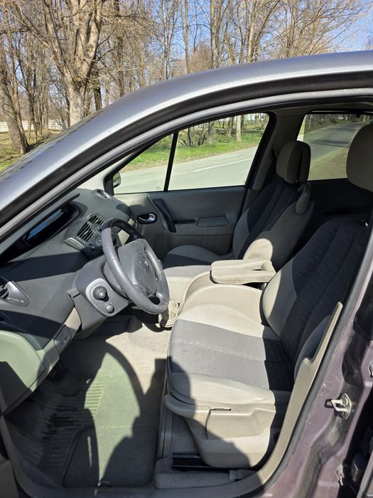 Renault scenic 2