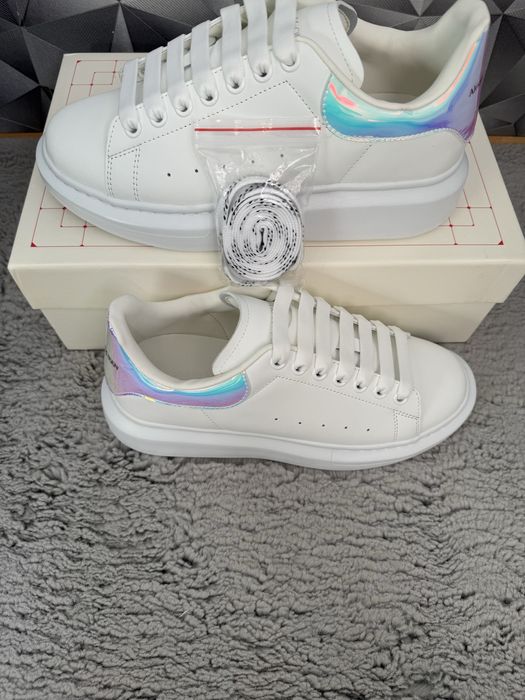 Adidasi Alexander McQueen