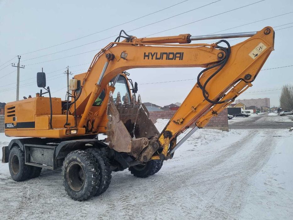 Экскаватор колесный Hyundai Robex 1400