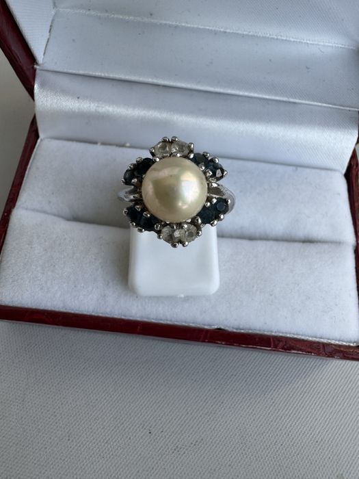 Inel din argint, perla si cubic zirconia