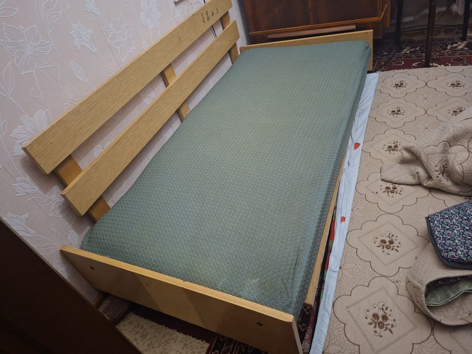 Крооват подрзкови спинке