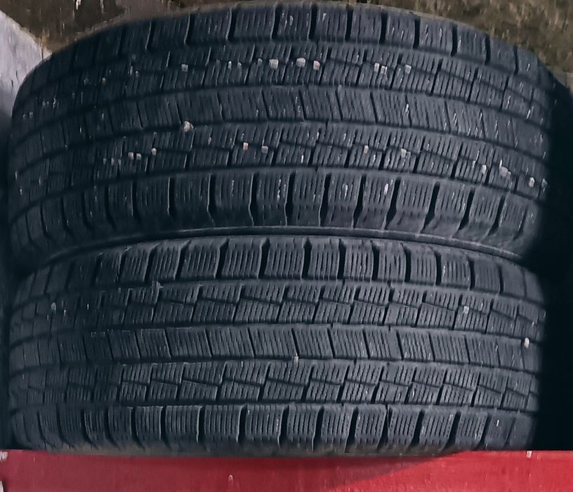 Шины goform R15 комплект.