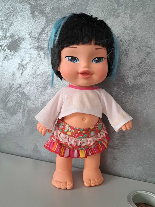 Păpușă Famosa  chinezoaica