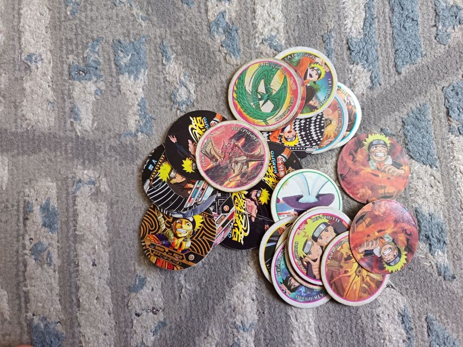 Продам фишки. Около 2000 шт