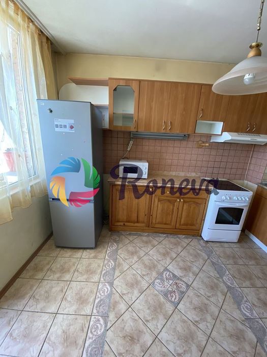 Продава се Четиристаен апартамент в Варна, Център - 80 кв.м за 2313 €/кв.м - Снимка #3