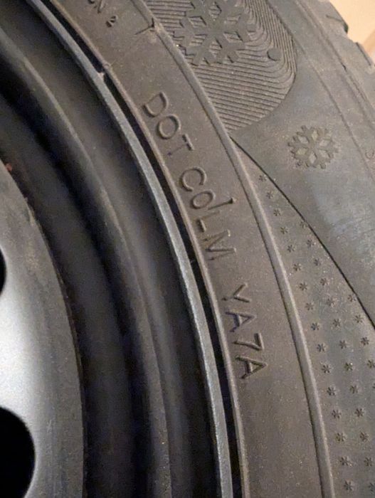 URGENT, set de roti de iarnă