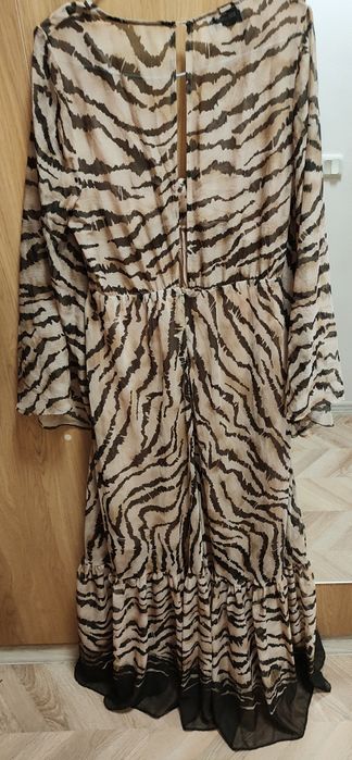 Прекрасна рокля BSB