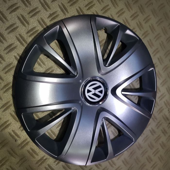 capace roti vw r15 la set de 4 buc,capace janata aliaj