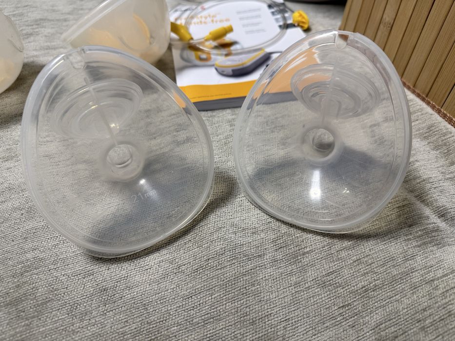 Помпа за кърма Medela Freestyle Hands-Free