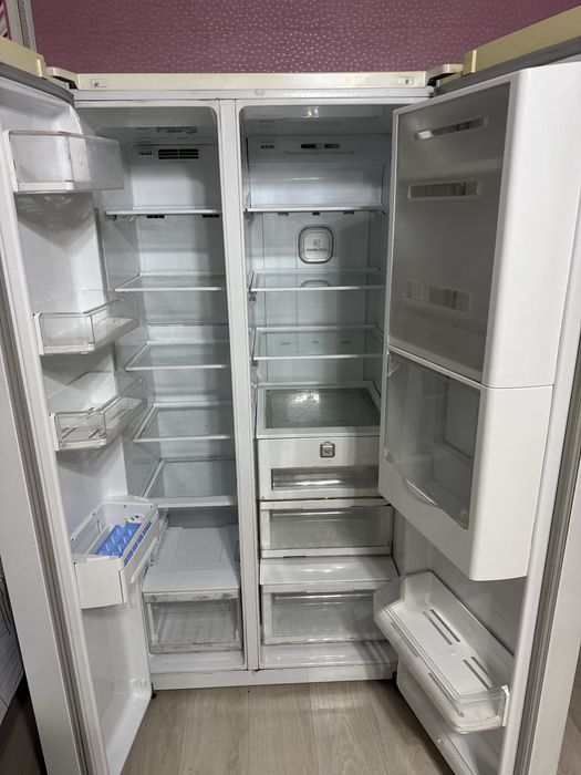Холодильник LG Linear