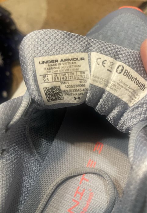Adidasi Under Armour, noi în ambalajul original, purtați o dată, mărimea 43