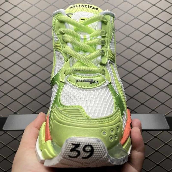 Balenciaga Runner - Lime/Beige
