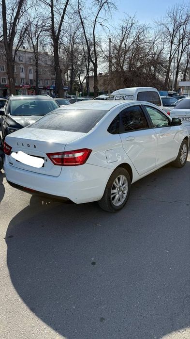 Lada Vesta Sedan