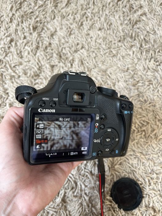 Canon EOS 500D + Canon EF-S Zoom Lens - Full Kit