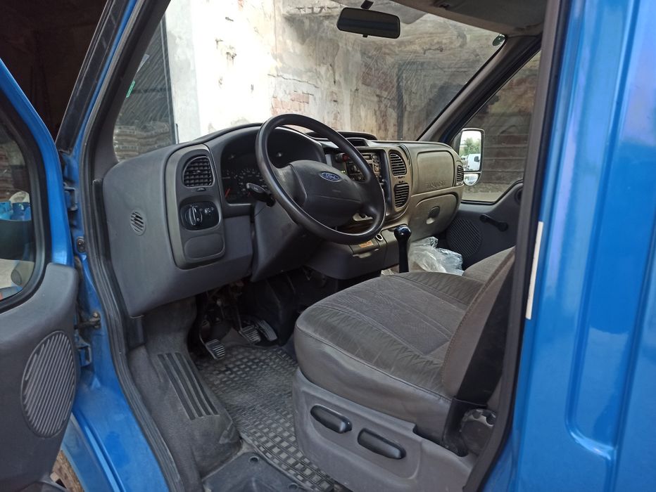 Микробус с Падащ Борд