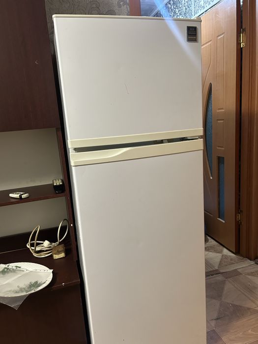 Холодильник в хорошем состоянии