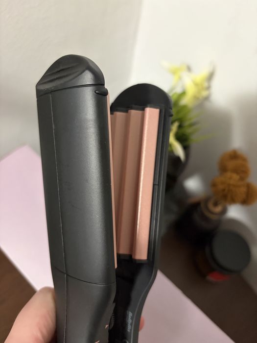 Placa de creponat Babyliss cu garantie 2 ani