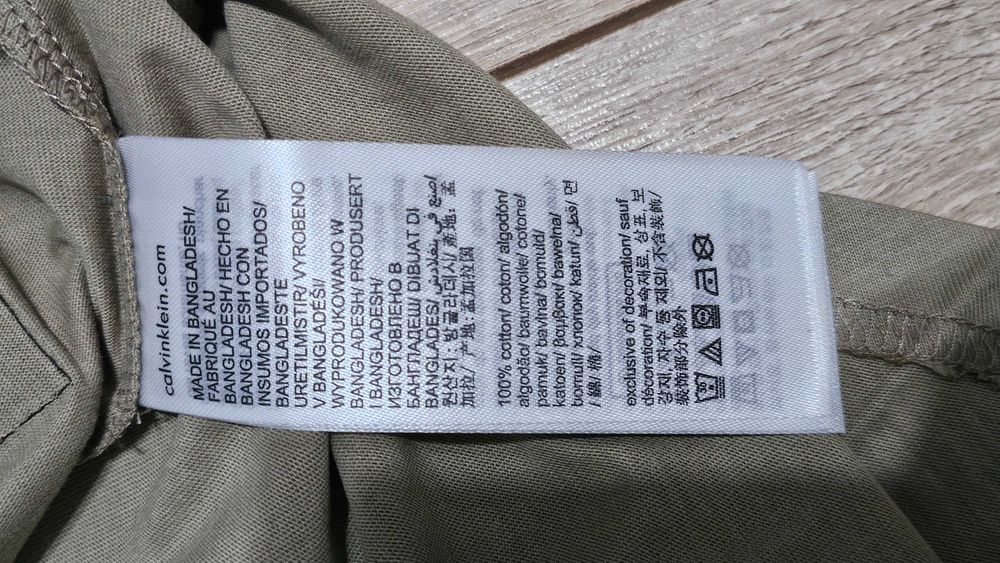 Calvin Klein мъжка тениска – бежова, класически стил, размер M