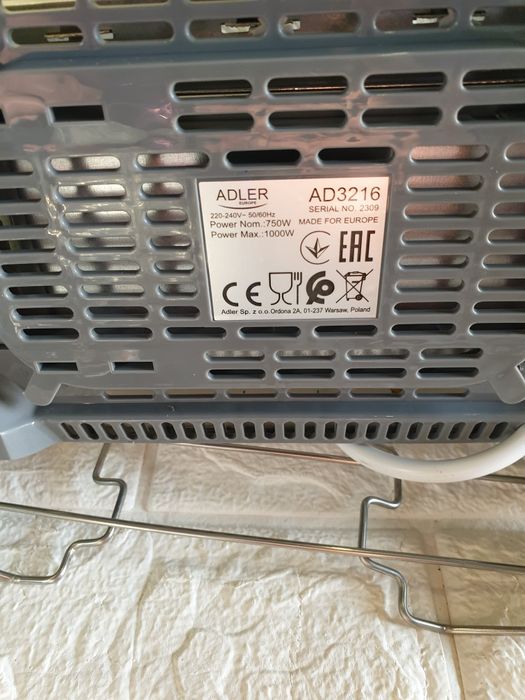 Prajitor de paine Adler, 1000 W