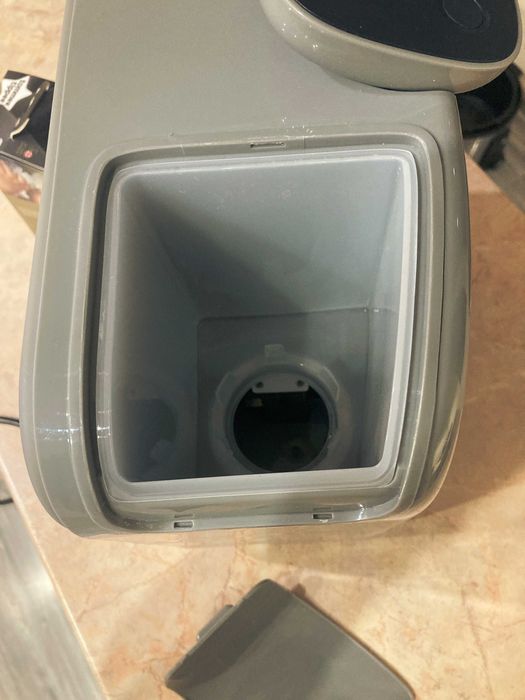 Електрически уред за приготвяне на адаптирано мляко Tommee Tippee