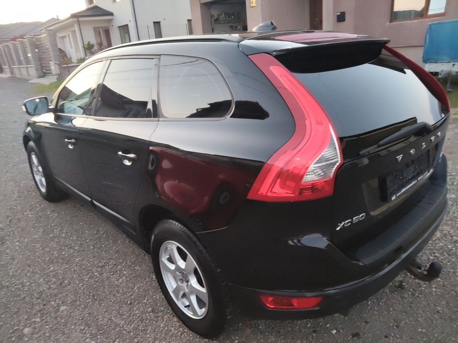 Vând Volvo XC60 2.4 D