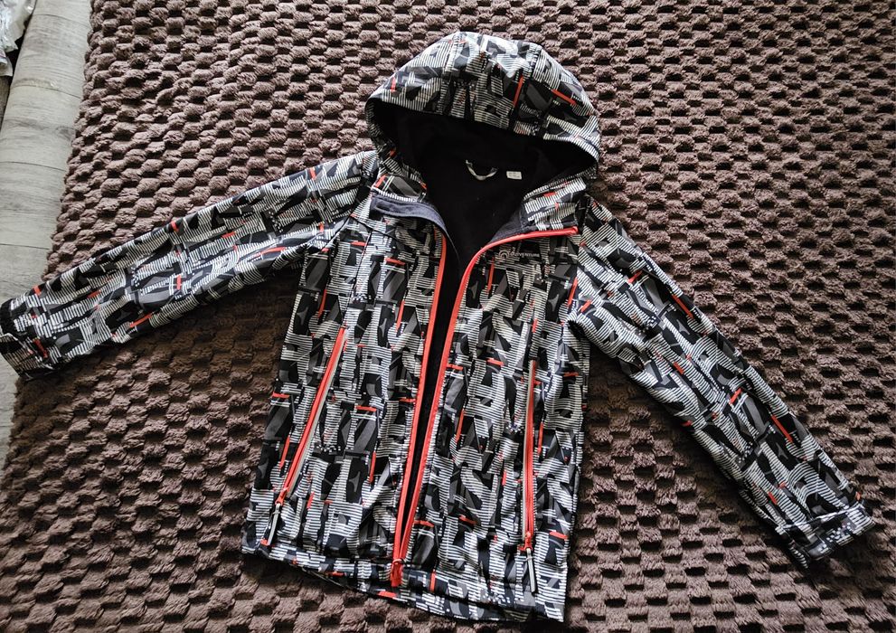 Ветровка на мальчика