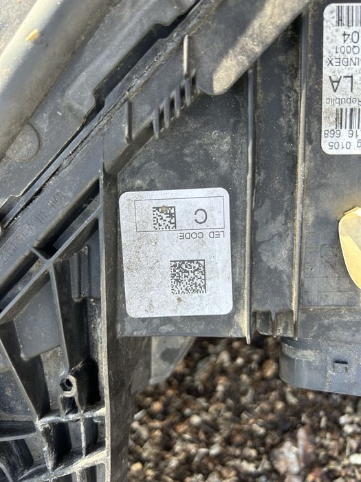 Farurii Mercedes  2017 led high performance w205  impecabile !!