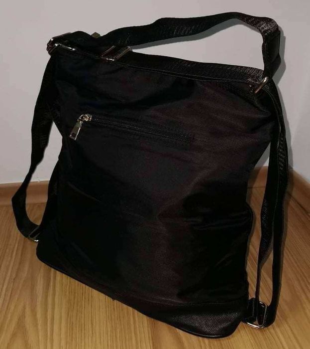 Продавам Чанти и раница