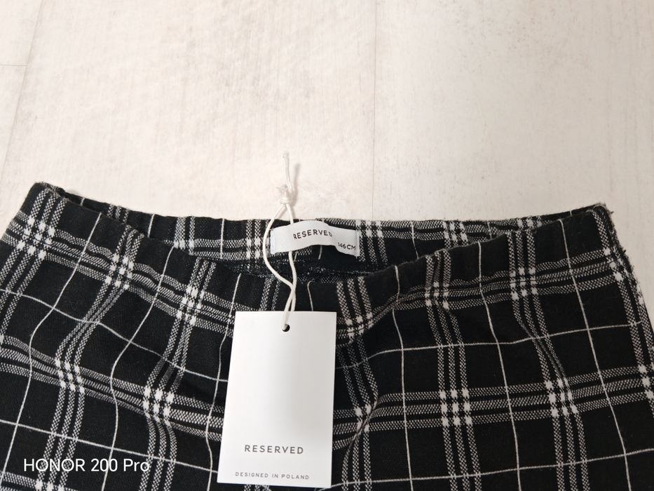 Pantaloni evazati fete, Reserved, noi cu eticheta, 9_10 ani, 146 cm