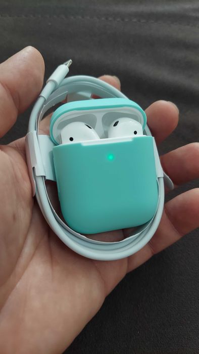 Apple airpods 2-nd gen.Оригинални!.