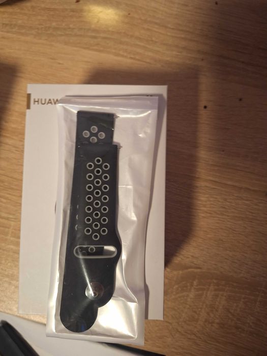 Часовник HUAWEI GT 3 SE