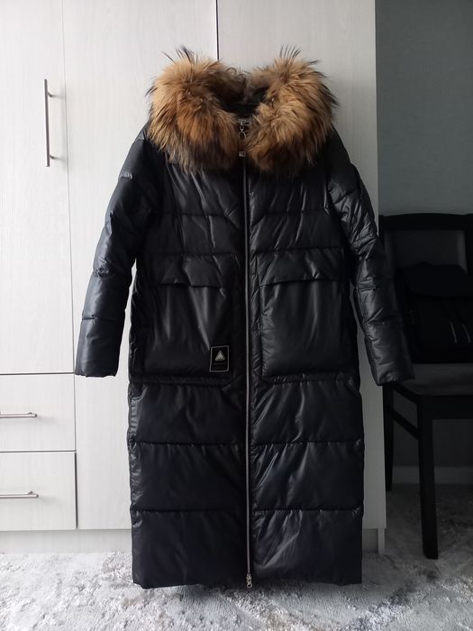 Продам зимнюю  куртку !