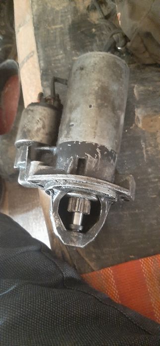 Стартер мерседеса отличном состояние