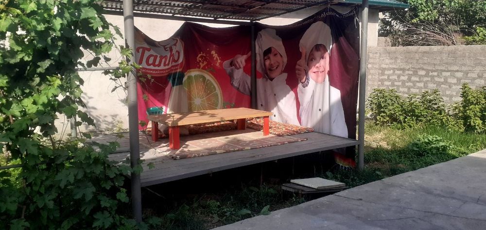 Продаётся  дом 6 соток Урток чирчик после работа 15 мин езды 5 ком