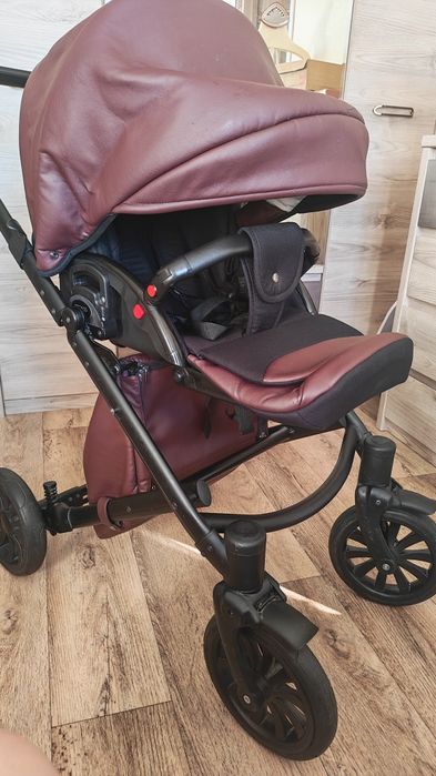 Продам коляску Anex Cross 3 в 1