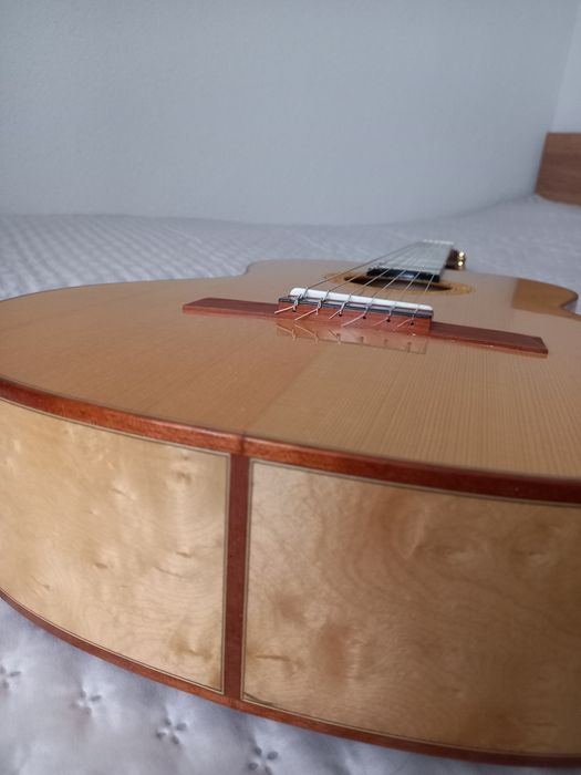 Vând chitară clasică handmade