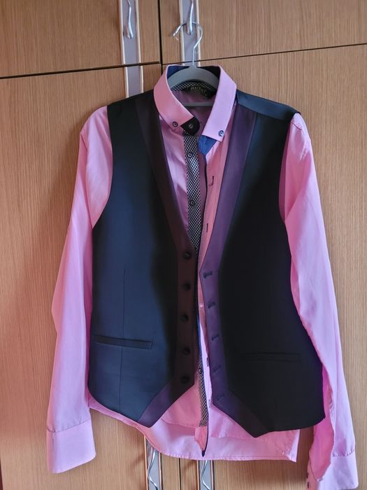 Vand costum elegant impecabil ginere/ naș