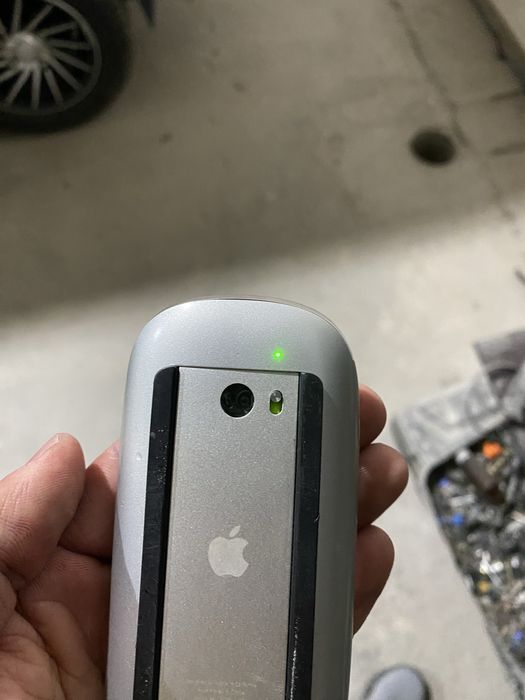 Magic mouse 1pokolenie