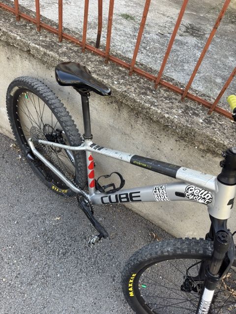 Продавам Cube Attention SLX 27.5 цола, S-размер