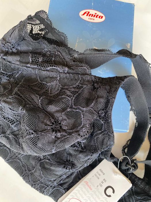 Бюстгальтер с кармашками для протезов