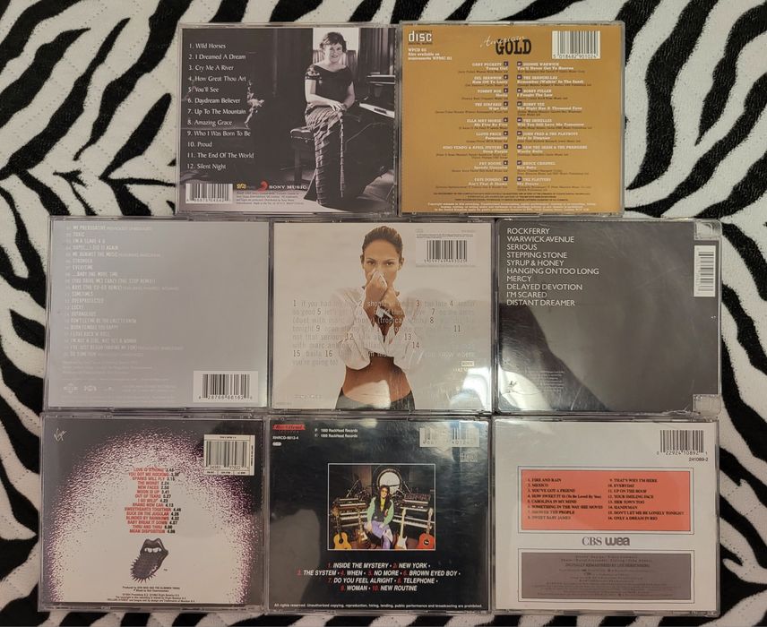 Оригинални матрични музикални компакт дискове/Music CD