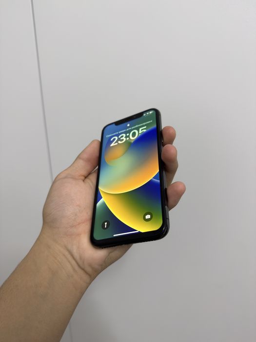 iPhone X 64GB.