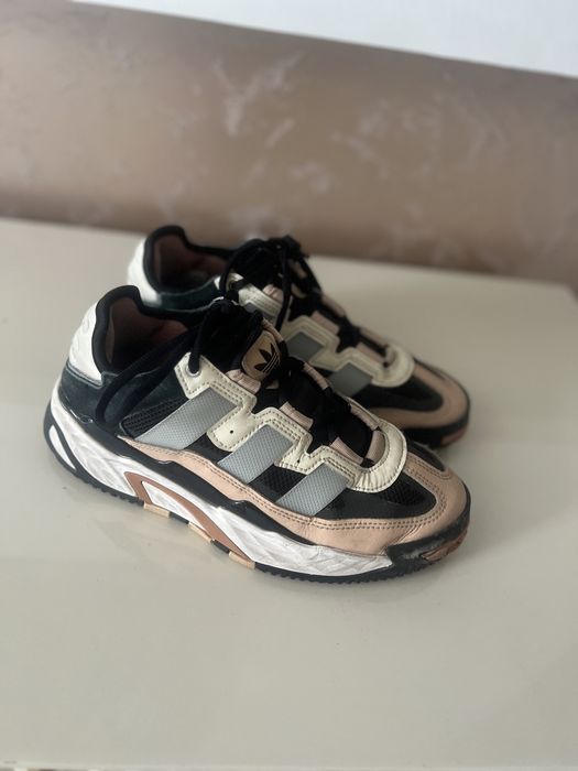 Adidas дамски маратонки