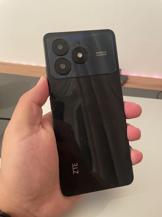 ZTE Blade A36 в хорошем состоянии
