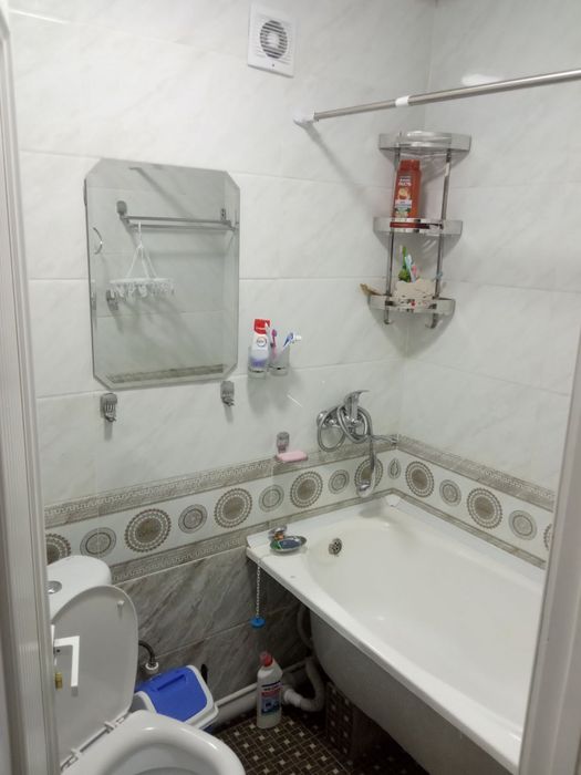 7. Срочно продается квартира Буз 2 1/3/5 39 м2