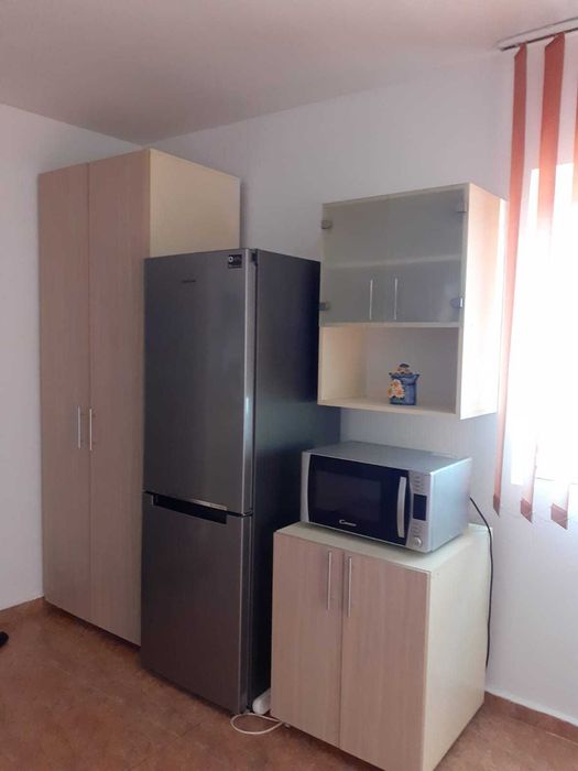 Închiriez apartament 2 camere Tineretului