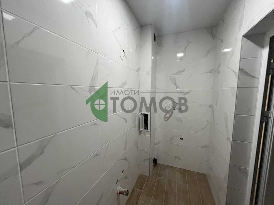 Продава се Двустаен апартамент в Шумен, Томбул джамия - 62 кв.м за 1152 €/кв.м - Снимка #5