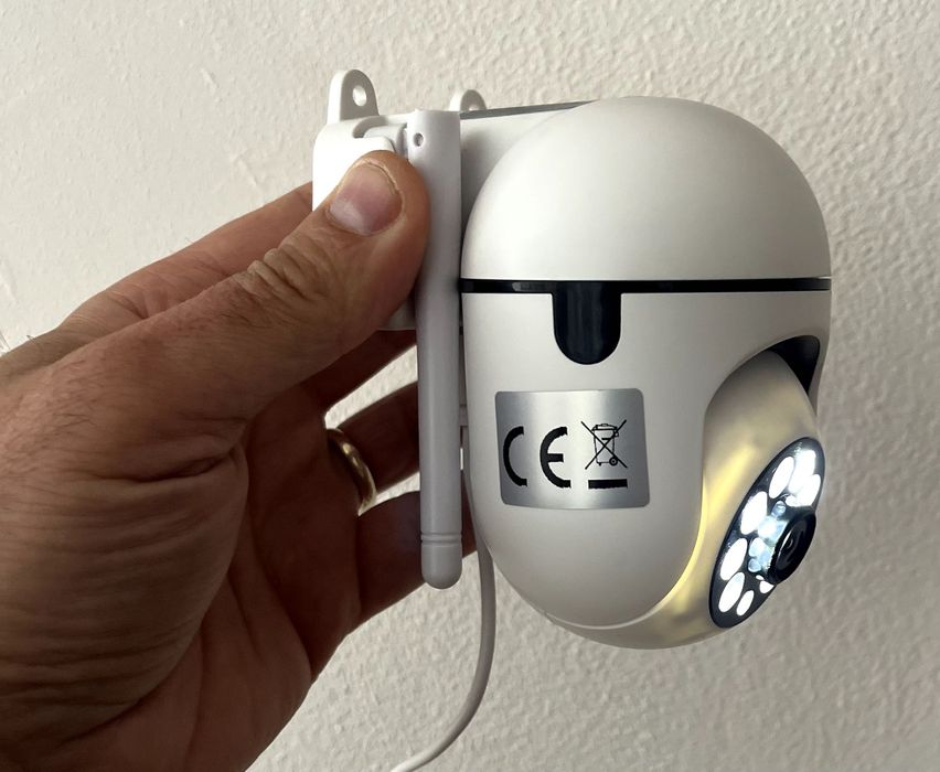 Camera Supraveghere de interior Wifi