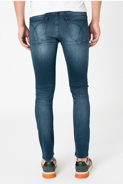 Blugi Calvin Klein