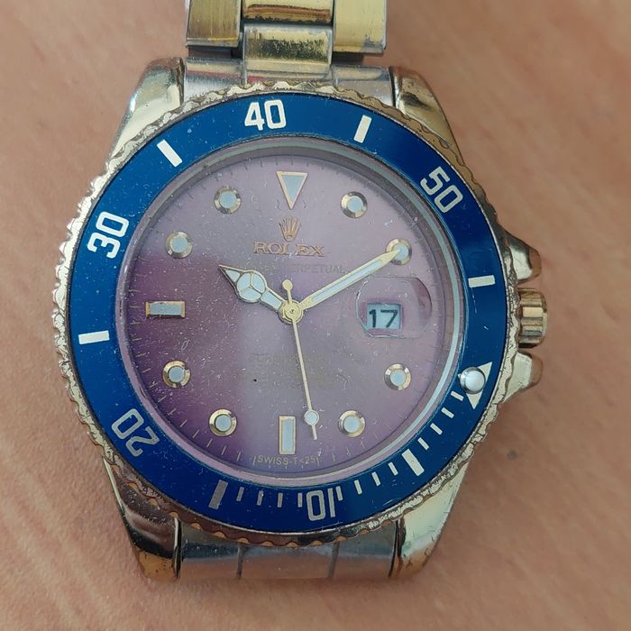 Стар Roles Submarine